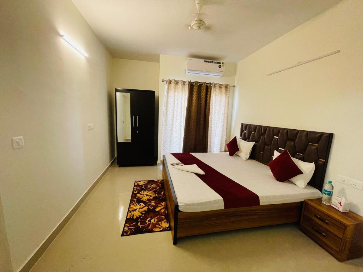 Alankrita Homes Lakhnaú Exteriér fotografie